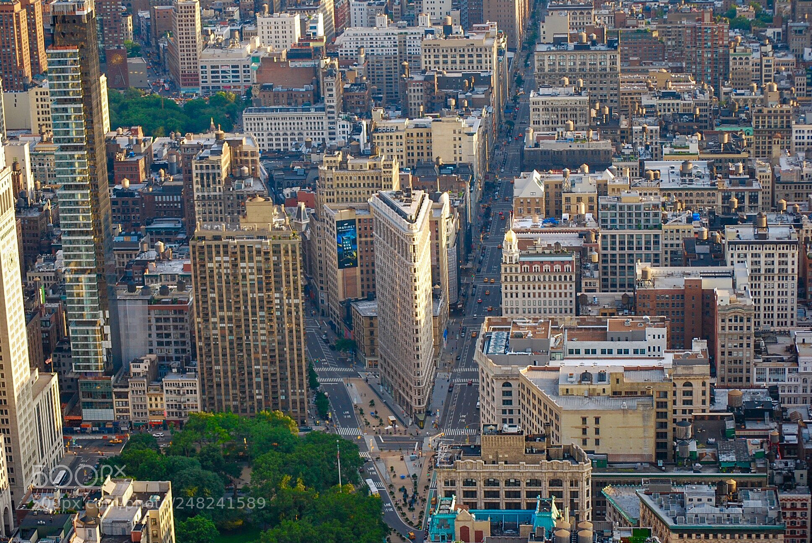 Nikon D60 sample photo. Metropolis photography