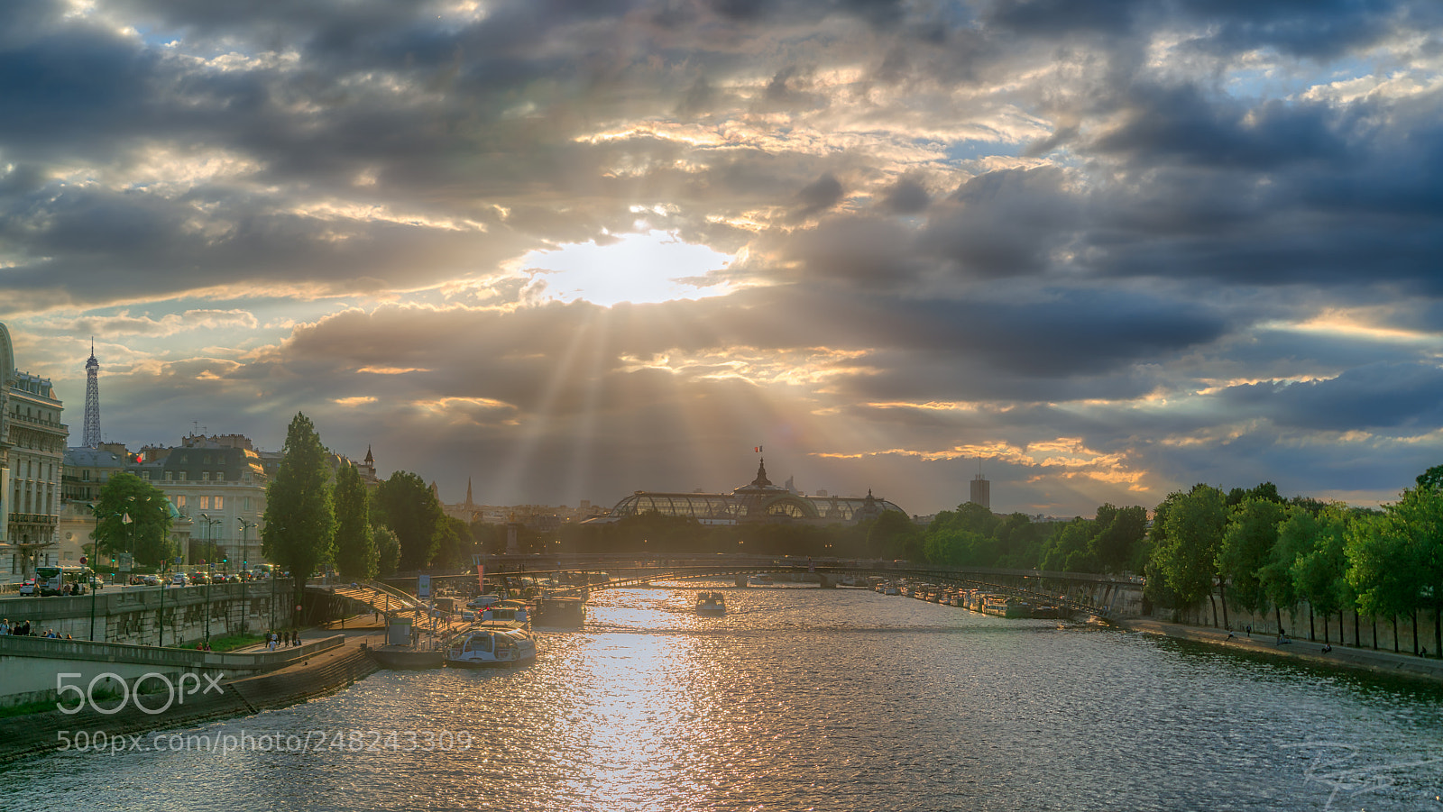 Sony a7R II sample photo. Sunset on the seine photography