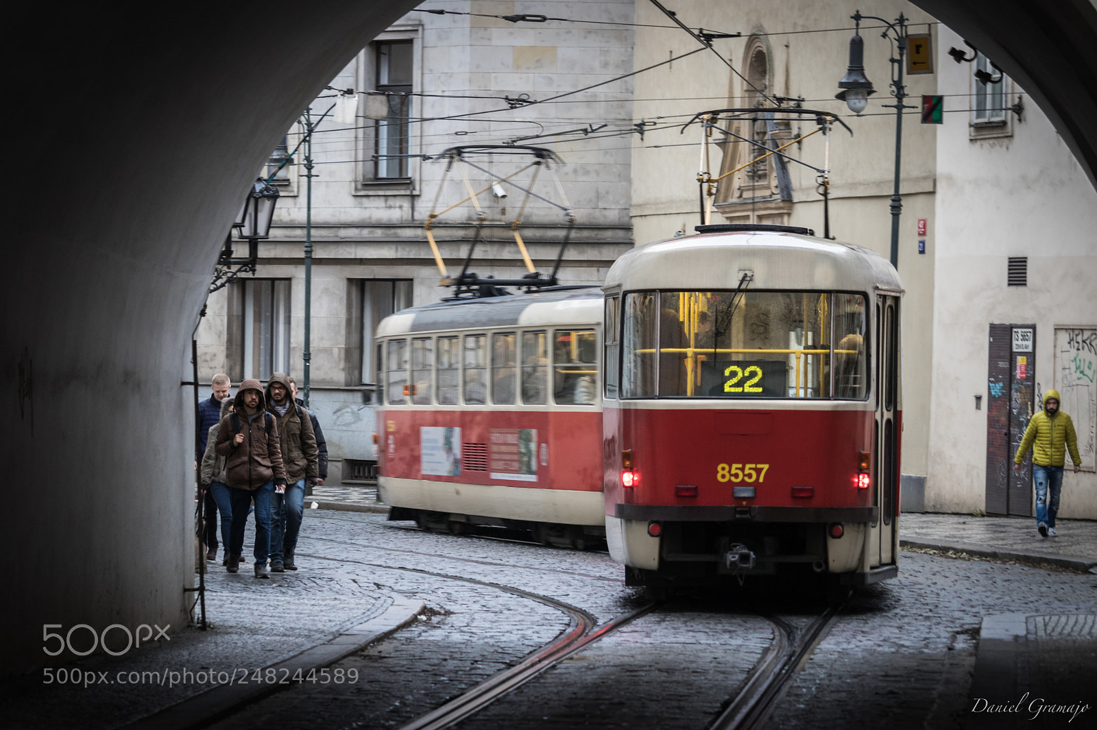 Canon EOS 80D sample photo. Tramspotting 2 (praha) photography
