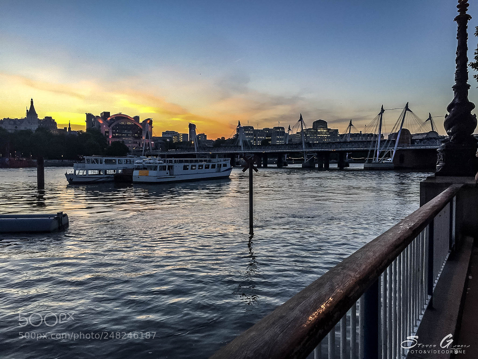 Apple iPhone 6 sample photo. Inglaterra  photography