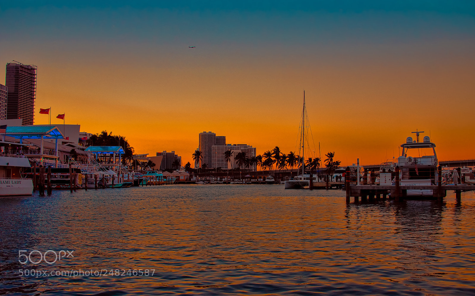 Sony SLT-A77 sample photo. Sunset colors at biscayne photography