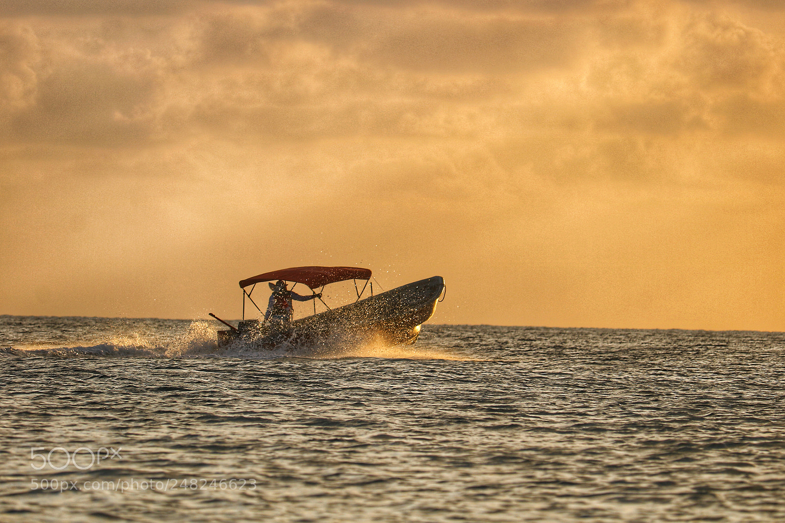 Canon EOS 750D (EOS Rebel T6i / EOS Kiss X8i) sample photo. Hacia el ocaso photography