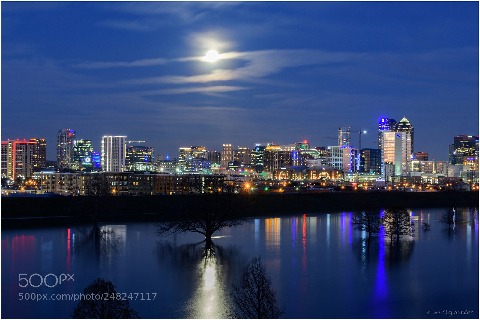 Nikon D500 sample photo. Dallas on trinity, with photography