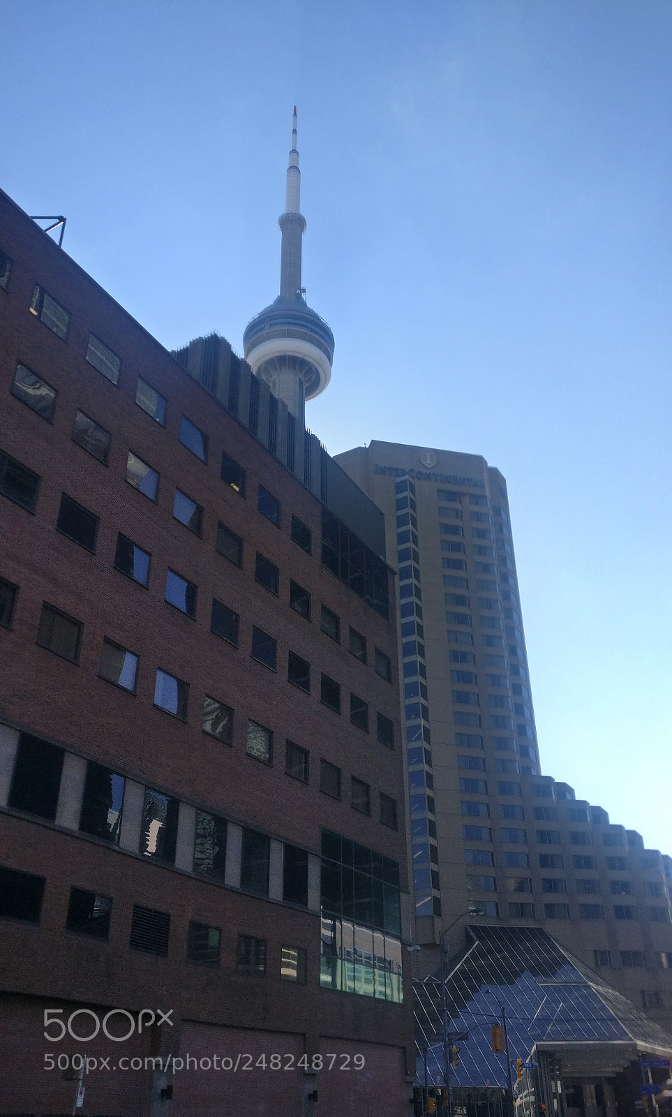 OnePlus A3003 sample photo. Cn tower photography