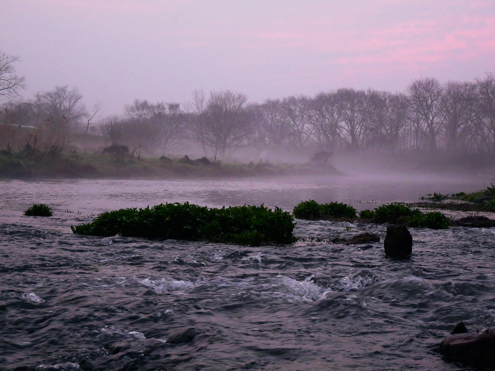 Panasonic Lumix DC-GX850 (Lumix DC-GX800 / Lumix DC-GF9) sample photo. River in morning, 2 photography