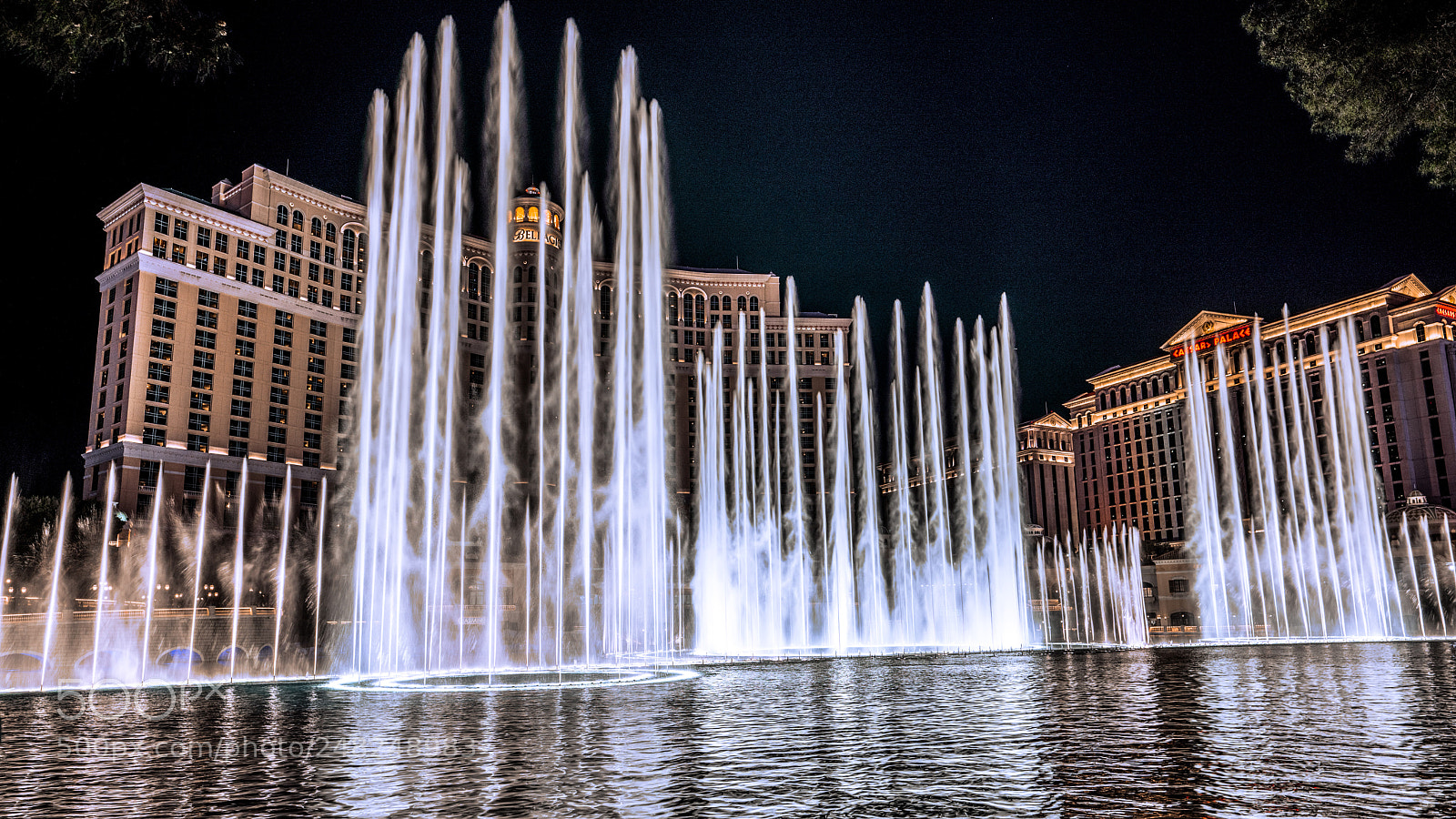 Sony a7R III sample photo. Bellagio fountains photography