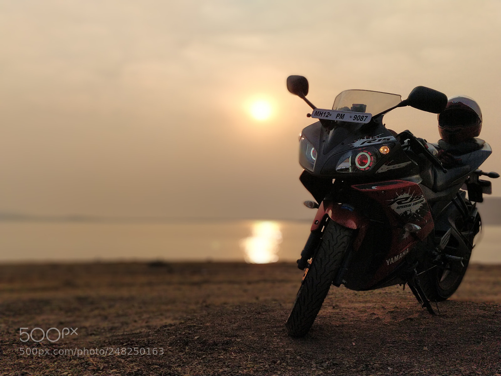 OnePlus 5 sample photo. My ride photography