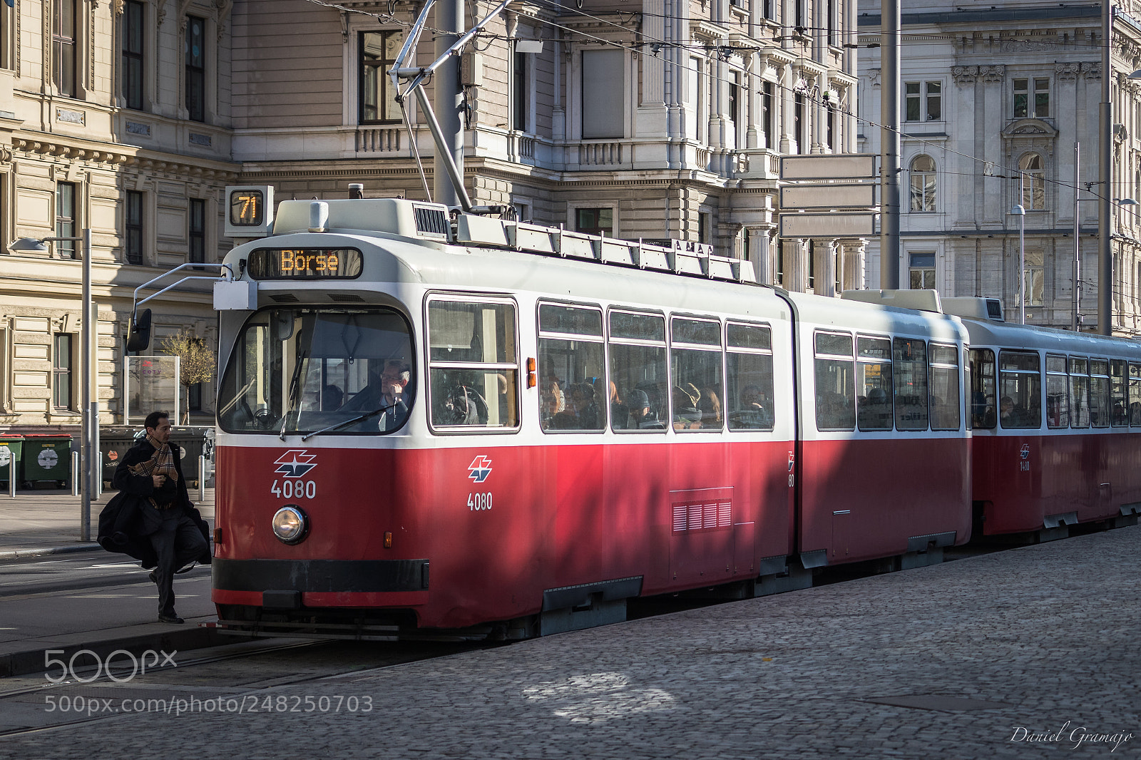 Canon EOS 80D sample photo. Tramspotting (viennaise edition) photography