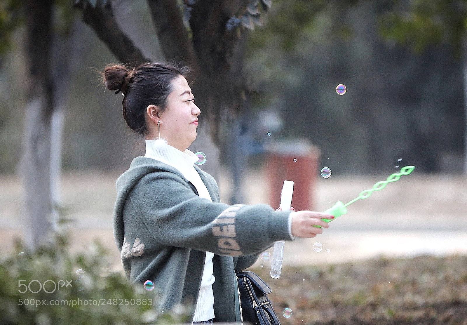 Canon EOS 6D Mark II sample photo. 泡泡 photography