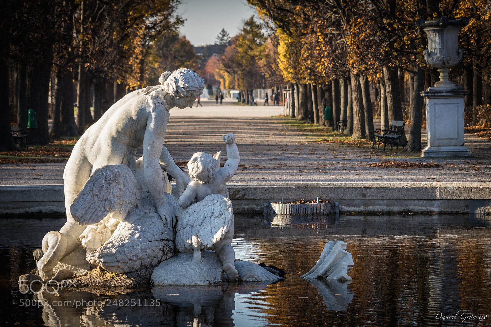 Canon EOS 80D sample photo. Der brunnen photography