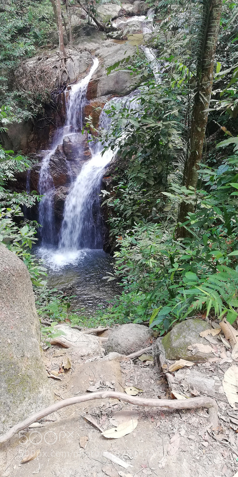 HUAWEI nova 2i sample photo. Pisang water falls photography