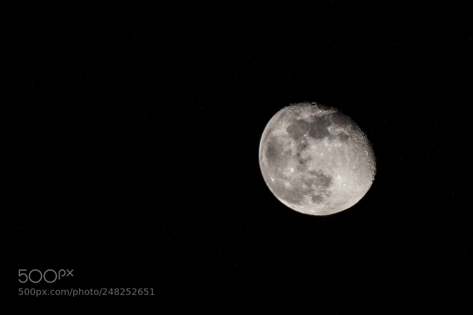 Canon EOS 550D (EOS Rebel T2i / EOS Kiss X4) sample photo. Go “to” the moon photography