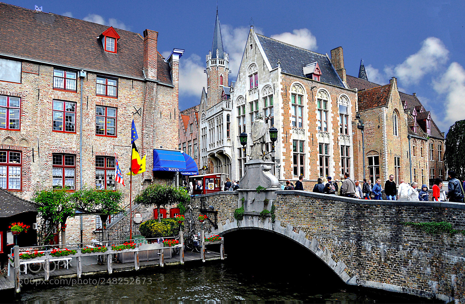 Nikon D90 sample photo. Brugge photography