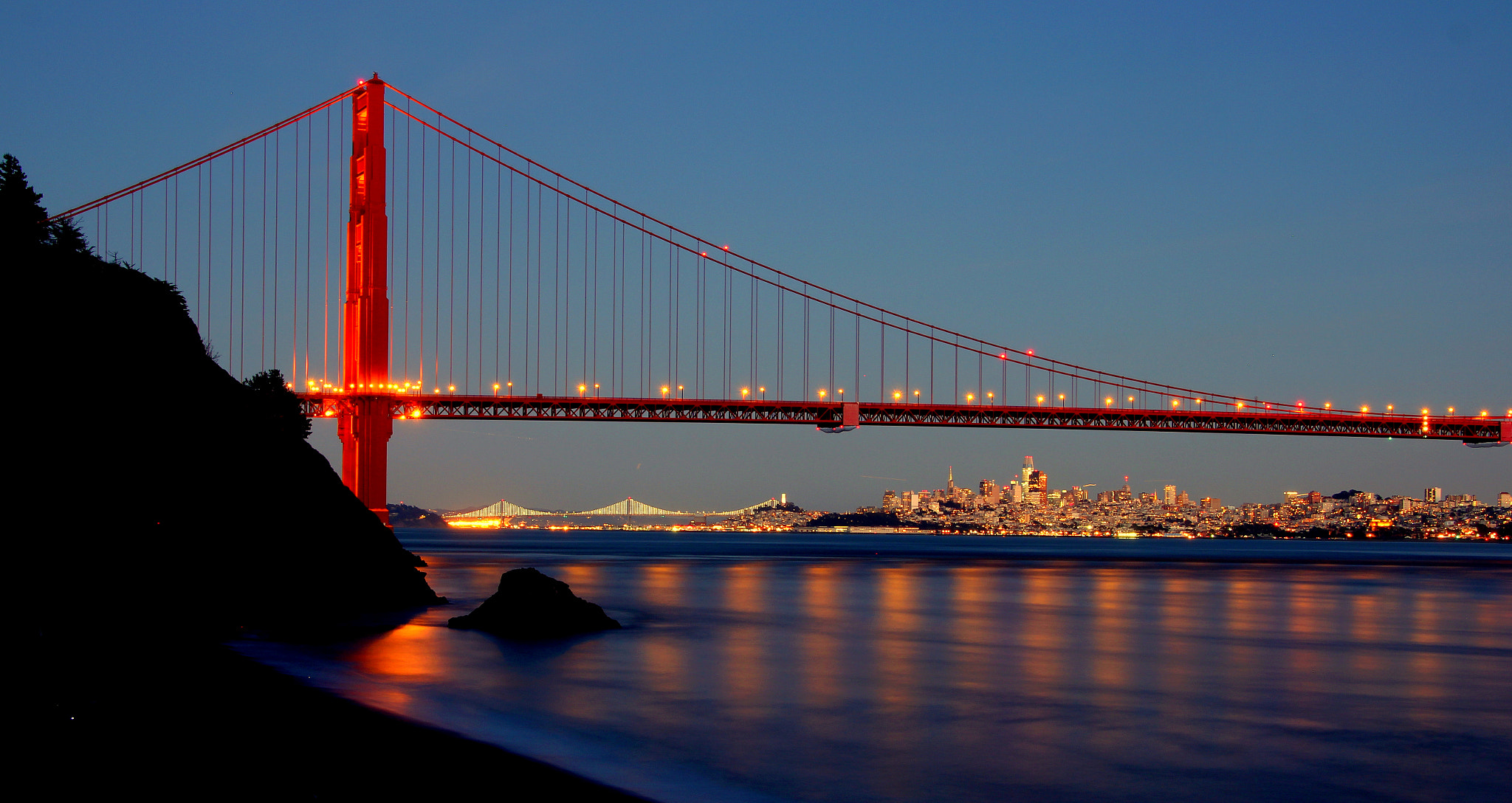 Canon EOS 600D (Rebel EOS T3i / EOS Kiss X5) sample photo. Blue hour at kirby cove photography