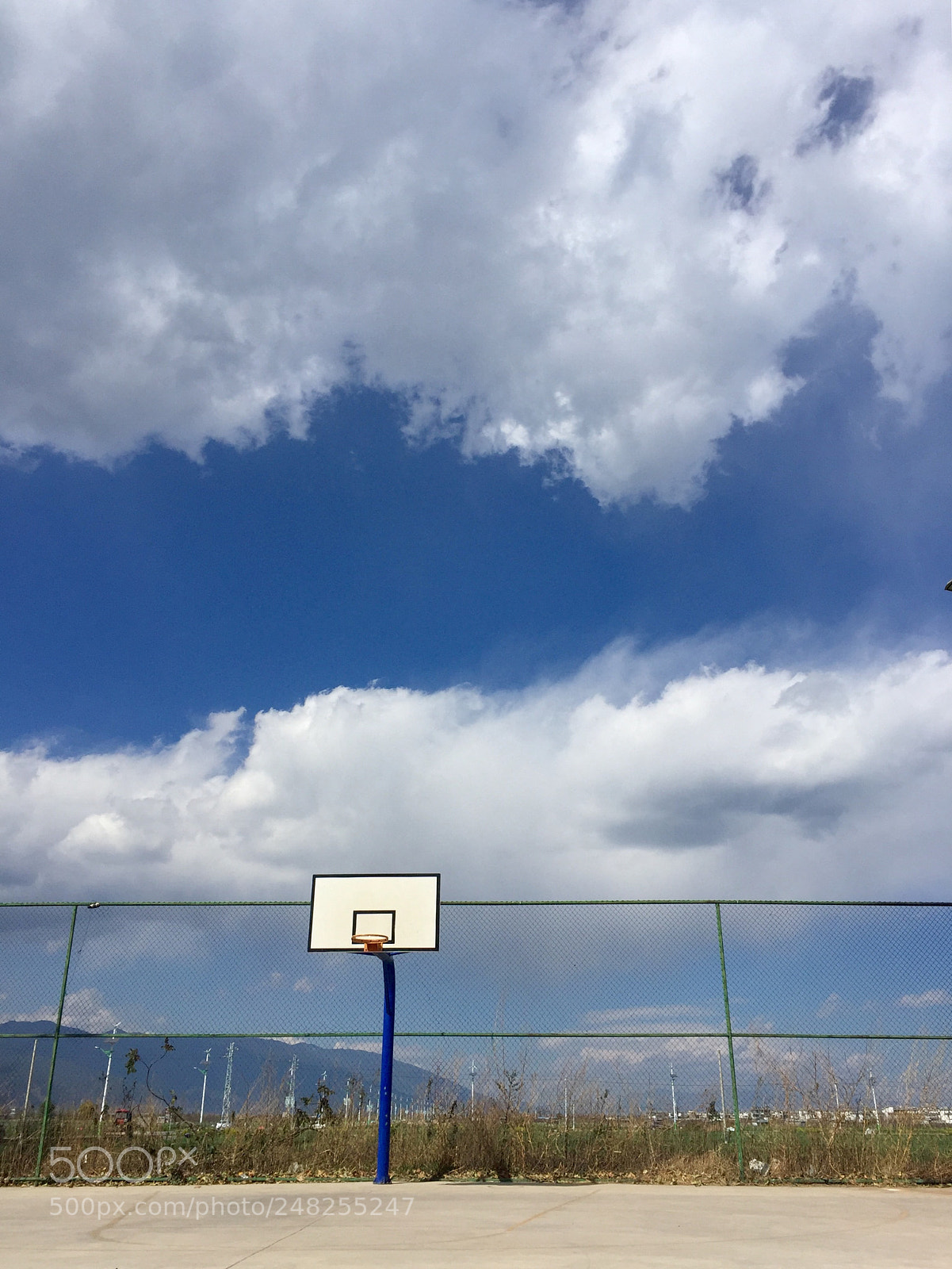 Apple iPhone 6 sample photo. 生久村篮球场 photography