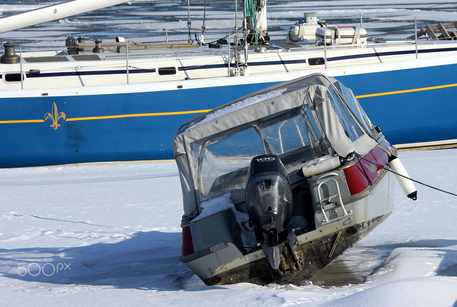 Canon EOS 700D (EOS Rebel T5i / EOS Kiss X7i) sample photo. Boats on the rock`s... photography