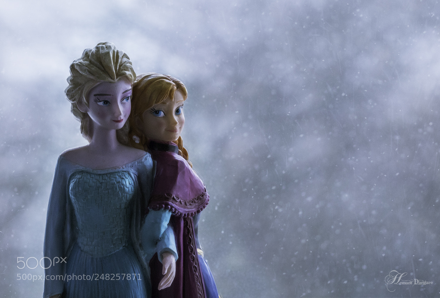 Canon EOS 7D Mark II sample photo. Let it snow! photography