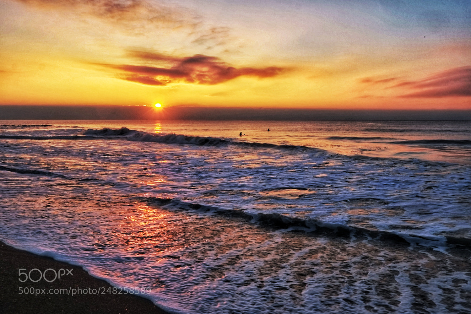 Fujifilm X-Pro1 sample photo. Sunset over surfers photography