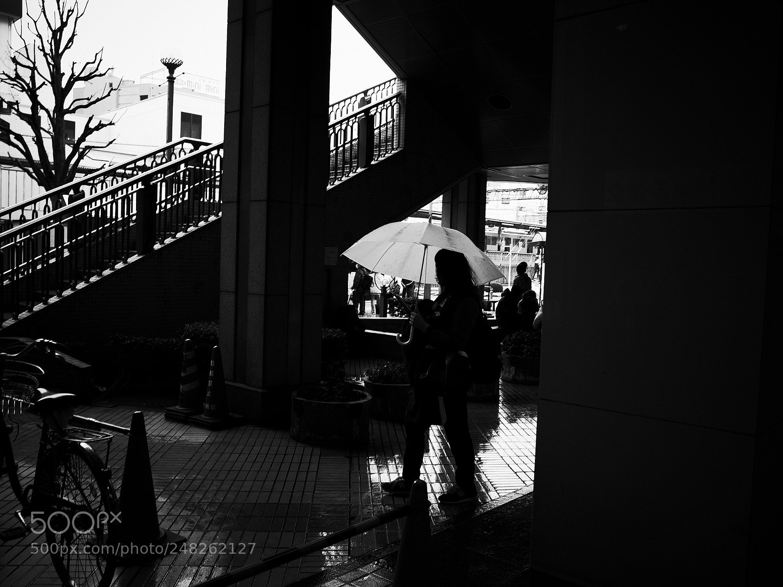 Ricoh GR II sample photo. Shadows photography