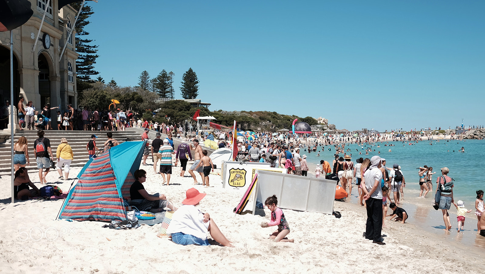 Fujifilm X-T1 sample photo. Life's a beach... photography