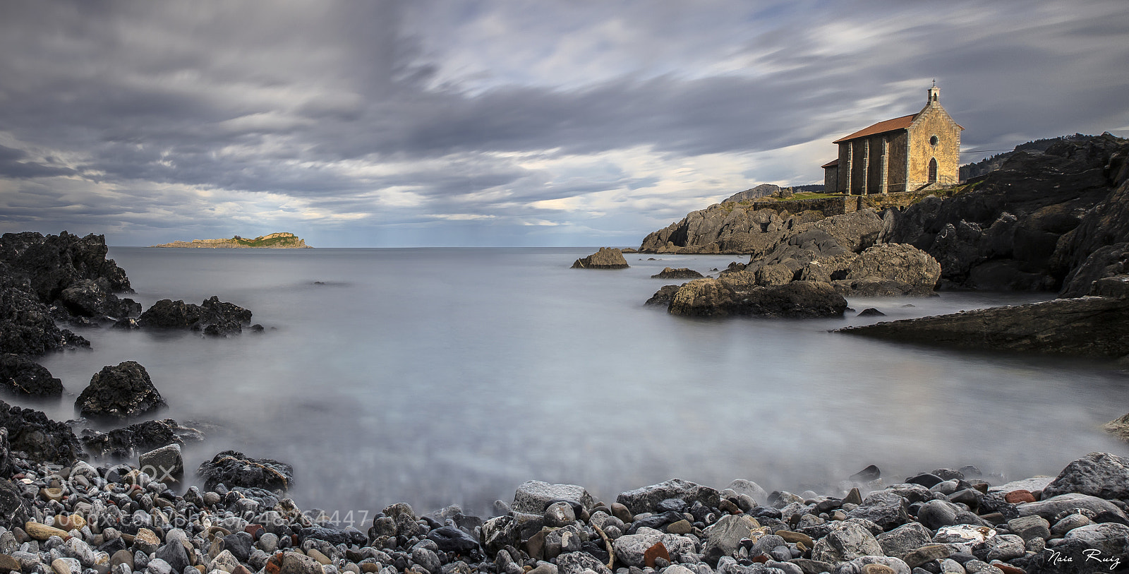 Canon EOS 6D Mark II sample photo. Mundaka photography