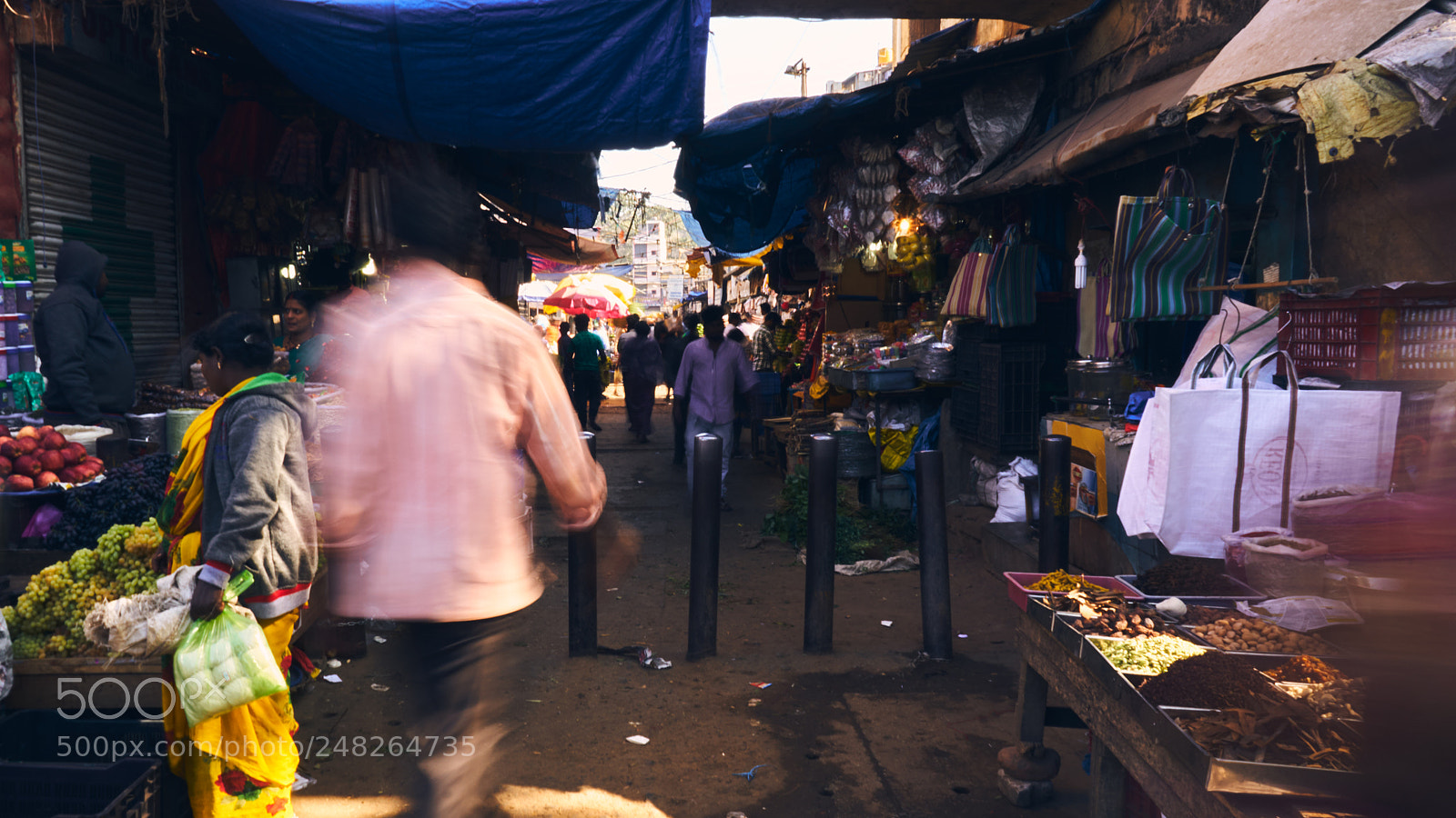 Sony a6500 sample photo. Busy alley photography