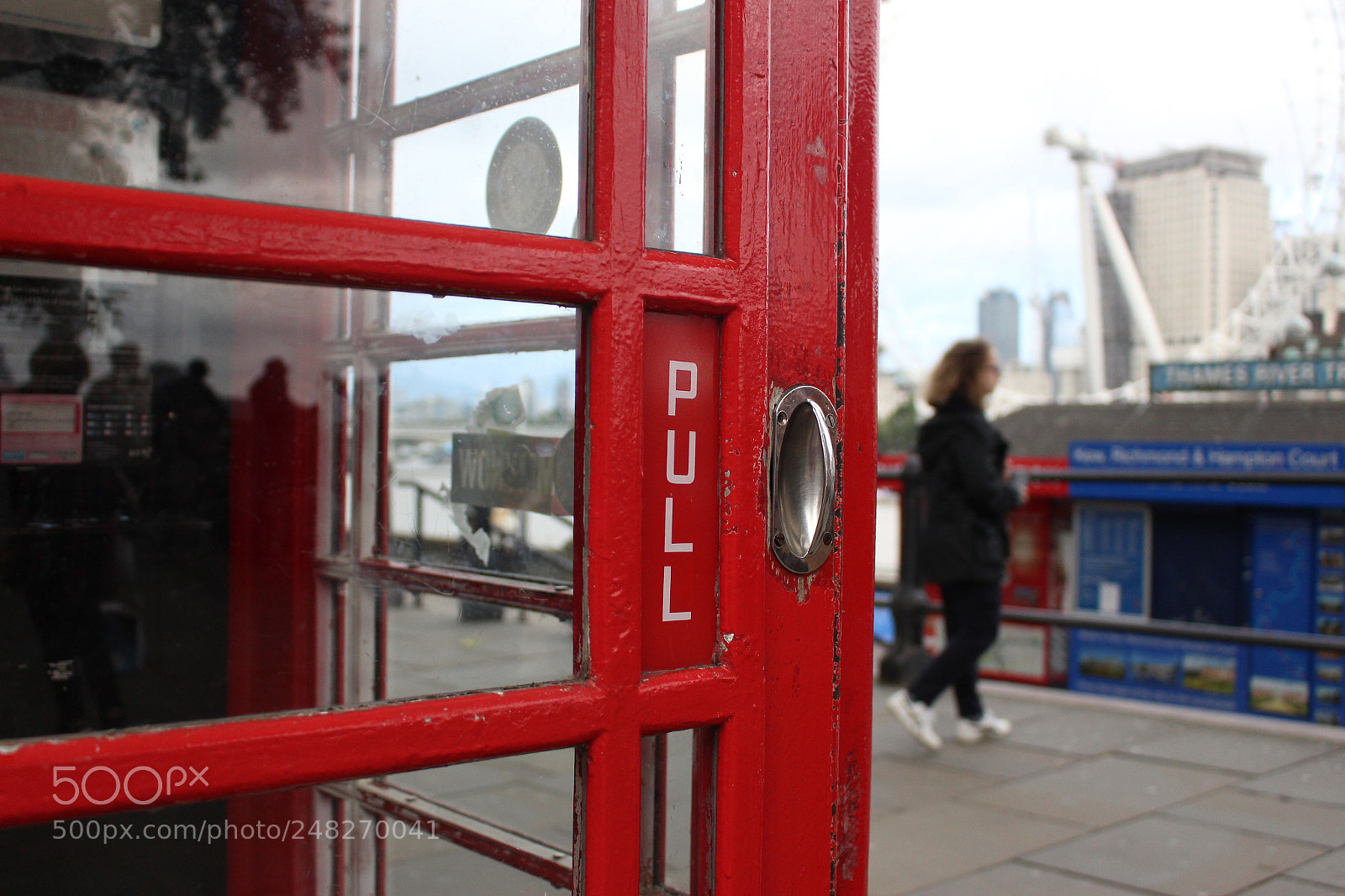 Canon EOS 700D (EOS Rebel T5i / EOS Kiss X7i) sample photo. London's detail photography