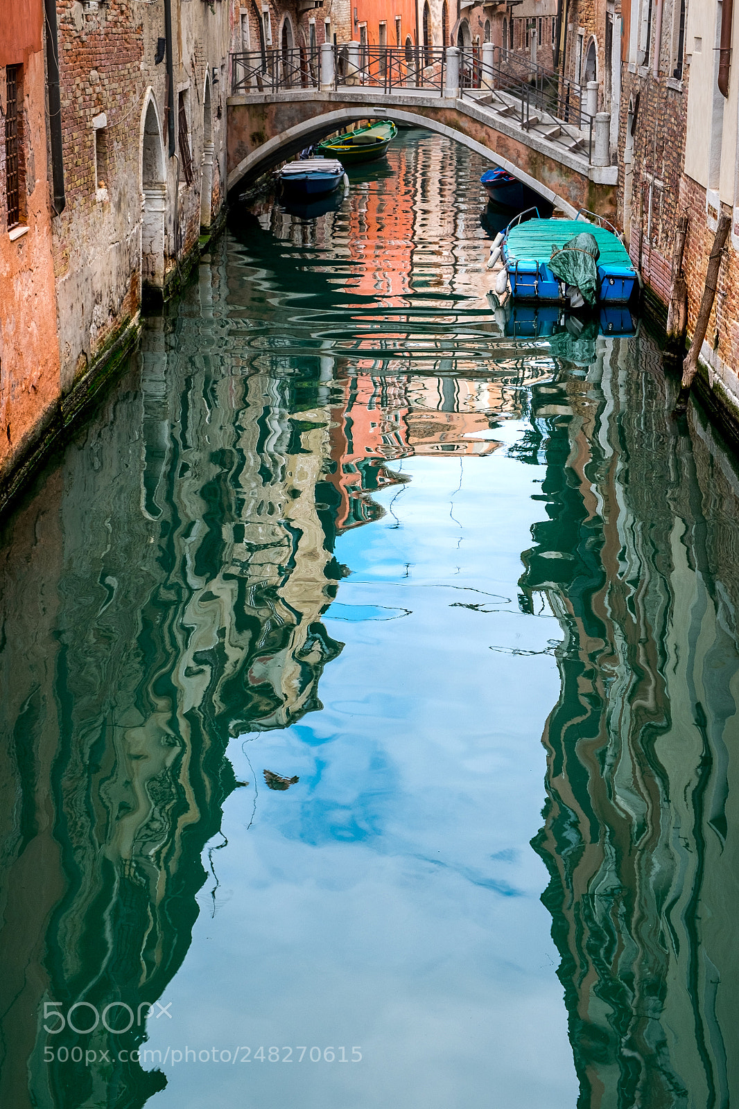 Fujifilm X-T1 sample photo. Reflections photography
