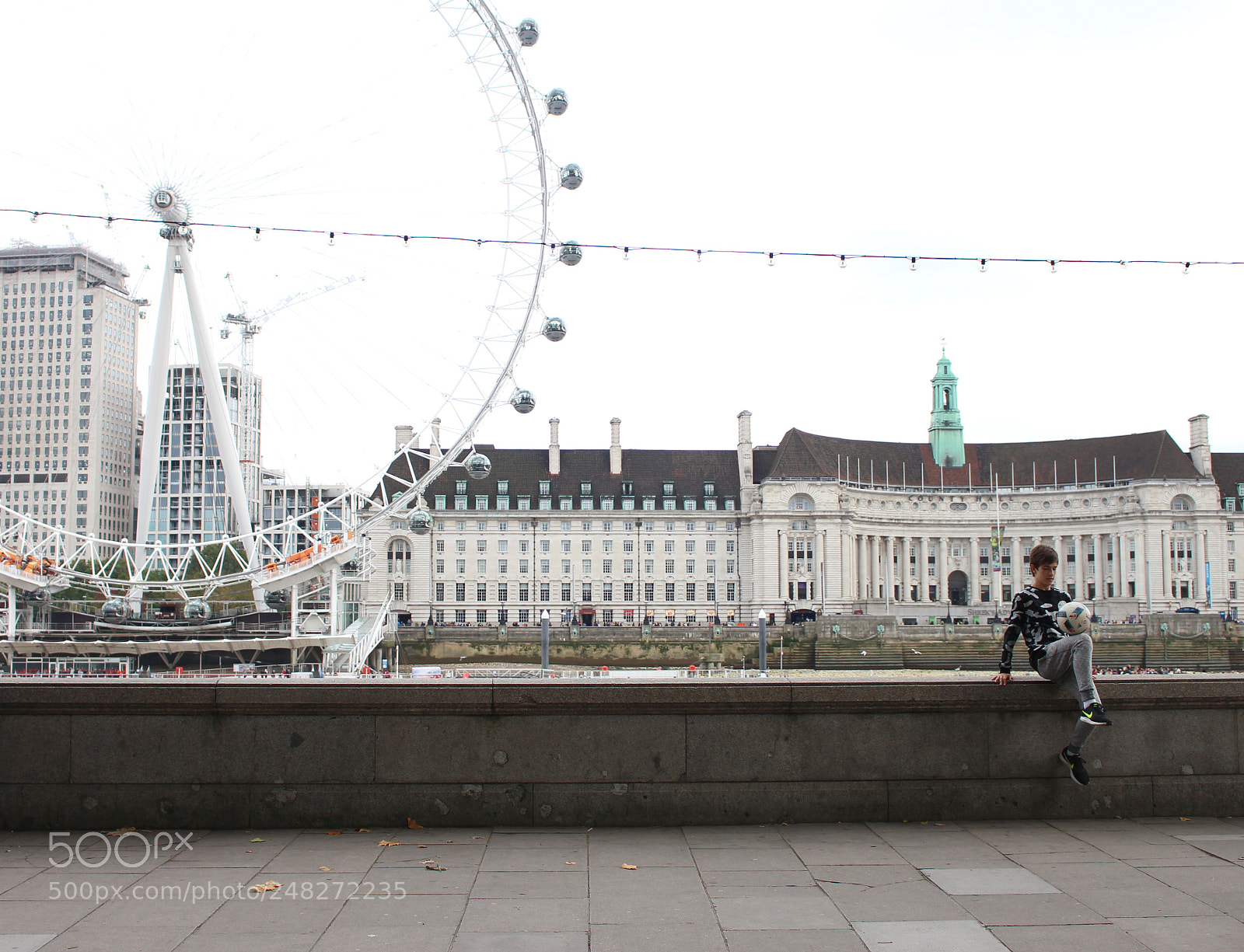 Canon EOS 700D (EOS Rebel T5i / EOS Kiss X7i) sample photo. London's eye photography