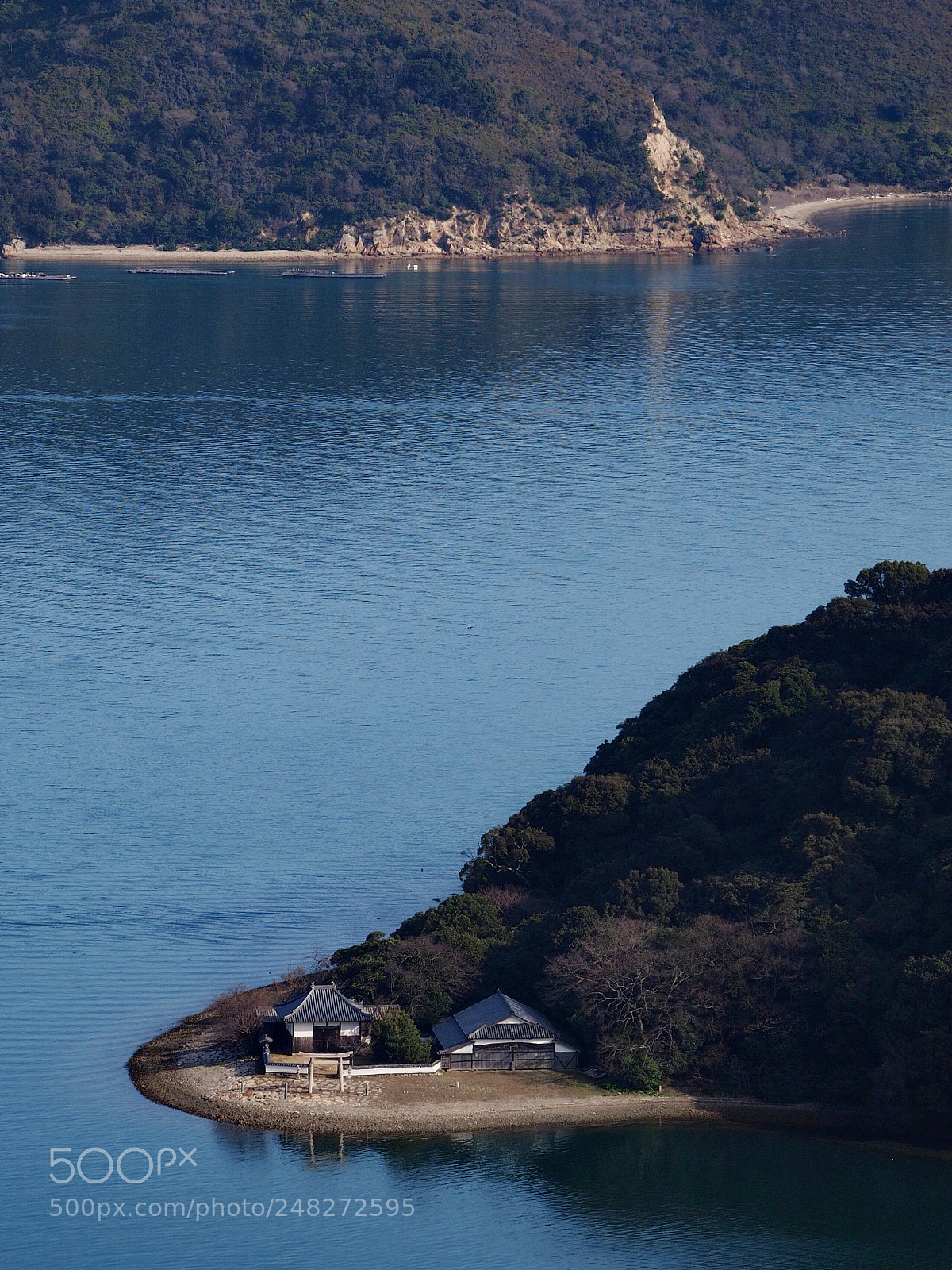 Olympus OM-D E-M5 II sample photo. Island shrine photography