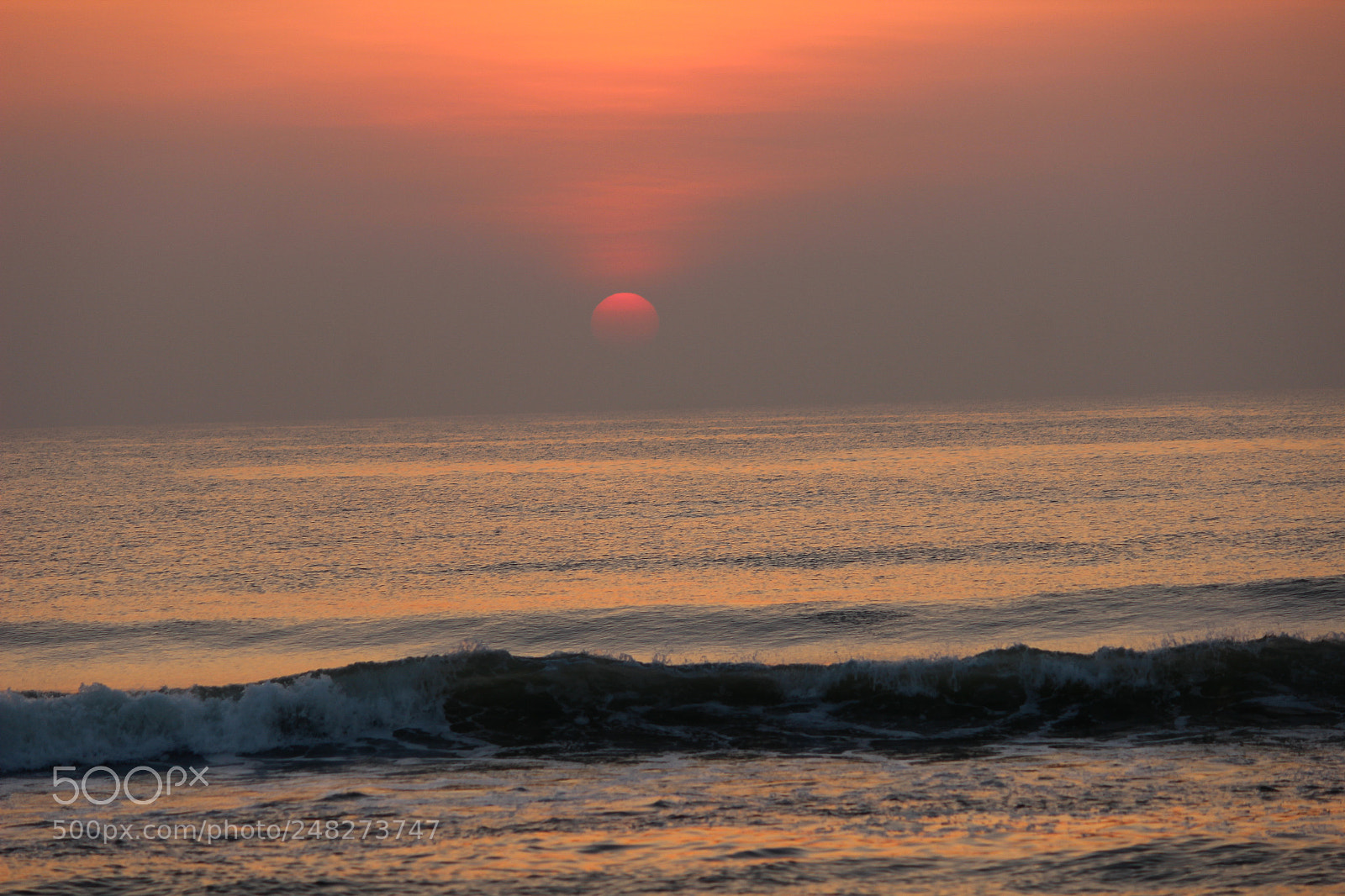Canon EOS 600D (Rebel EOS T3i / EOS Kiss X5) sample photo. Sun rise the marina photography