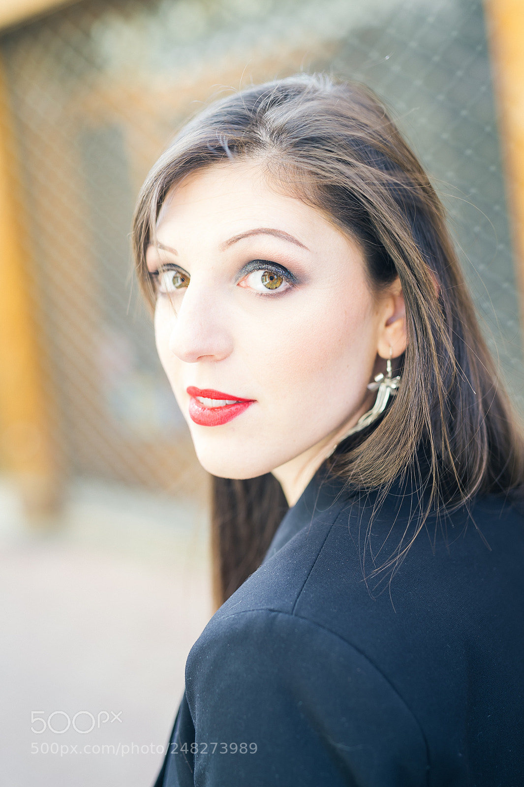 Nikon D4 sample photo. Elodie : shooting monbazillac photography