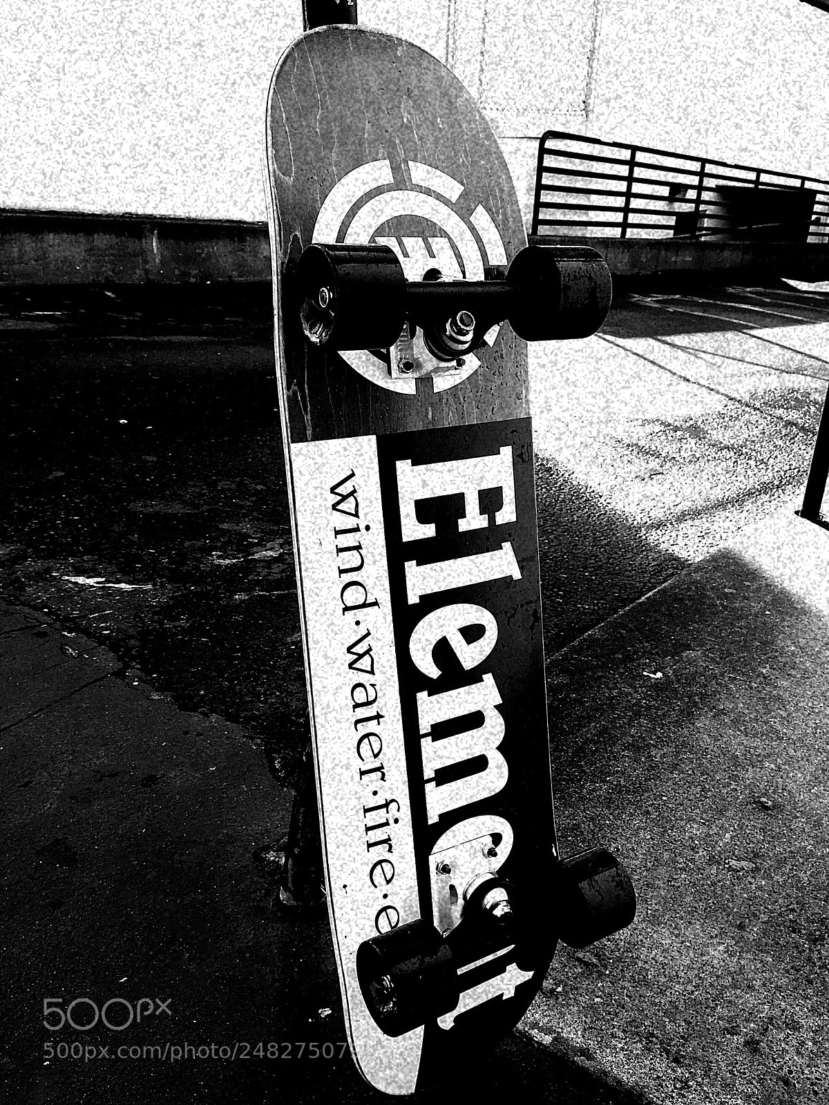 Apple iPhone 6 sample photo. Skateboard photography