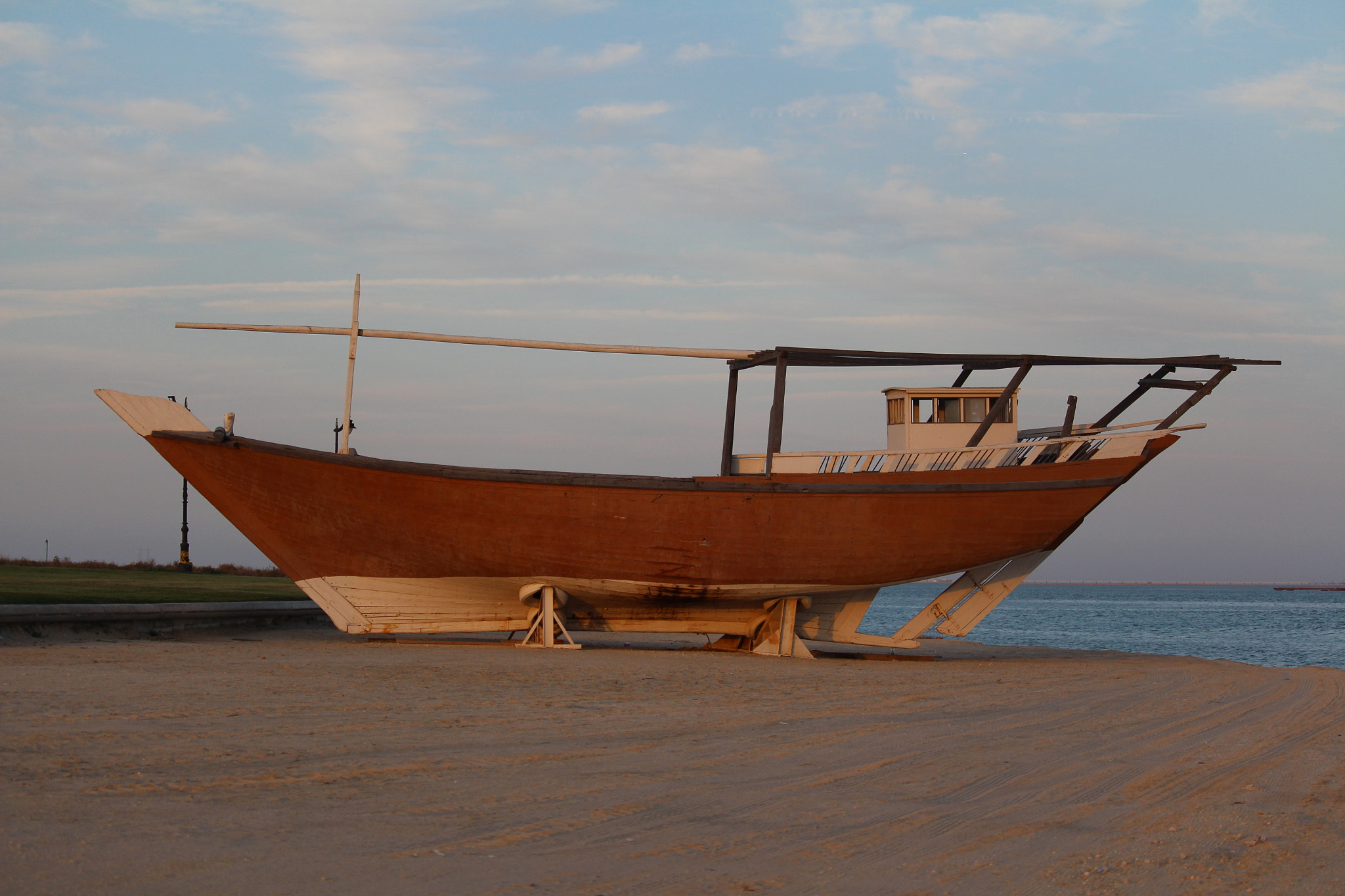 Canon EF-S 55-250mm F4-5.6 IS STM sample photo. Ship photography