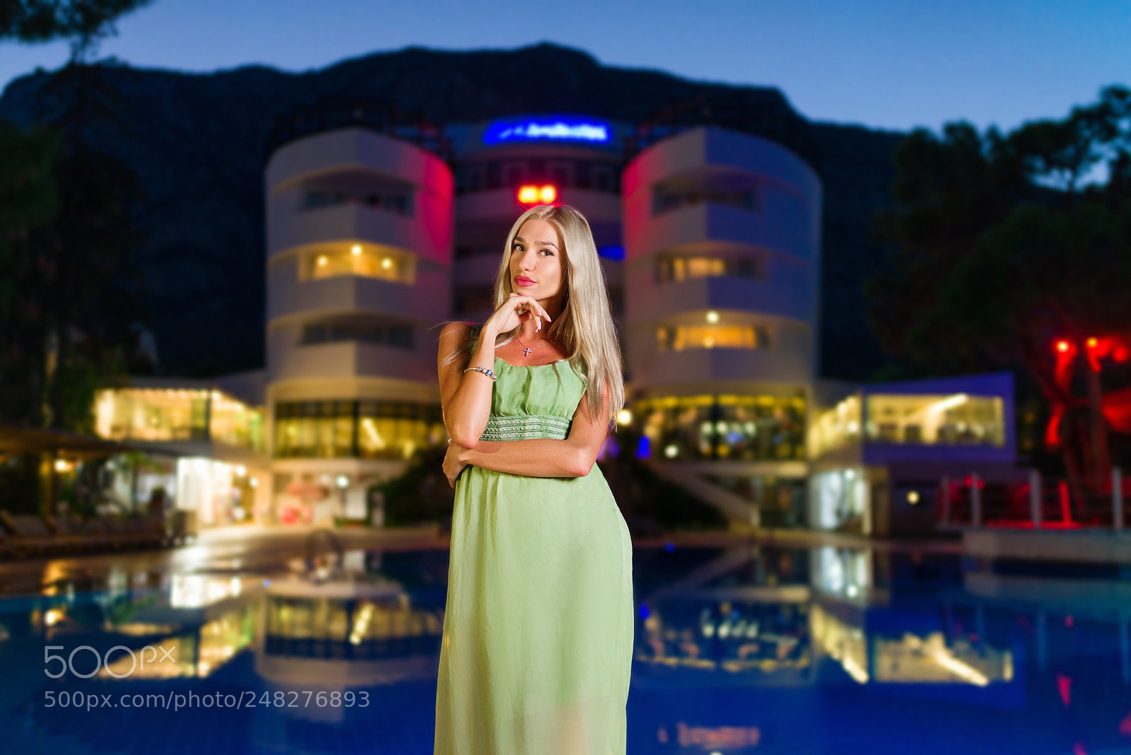 Nikon D800 sample photo. Warm evening photography
