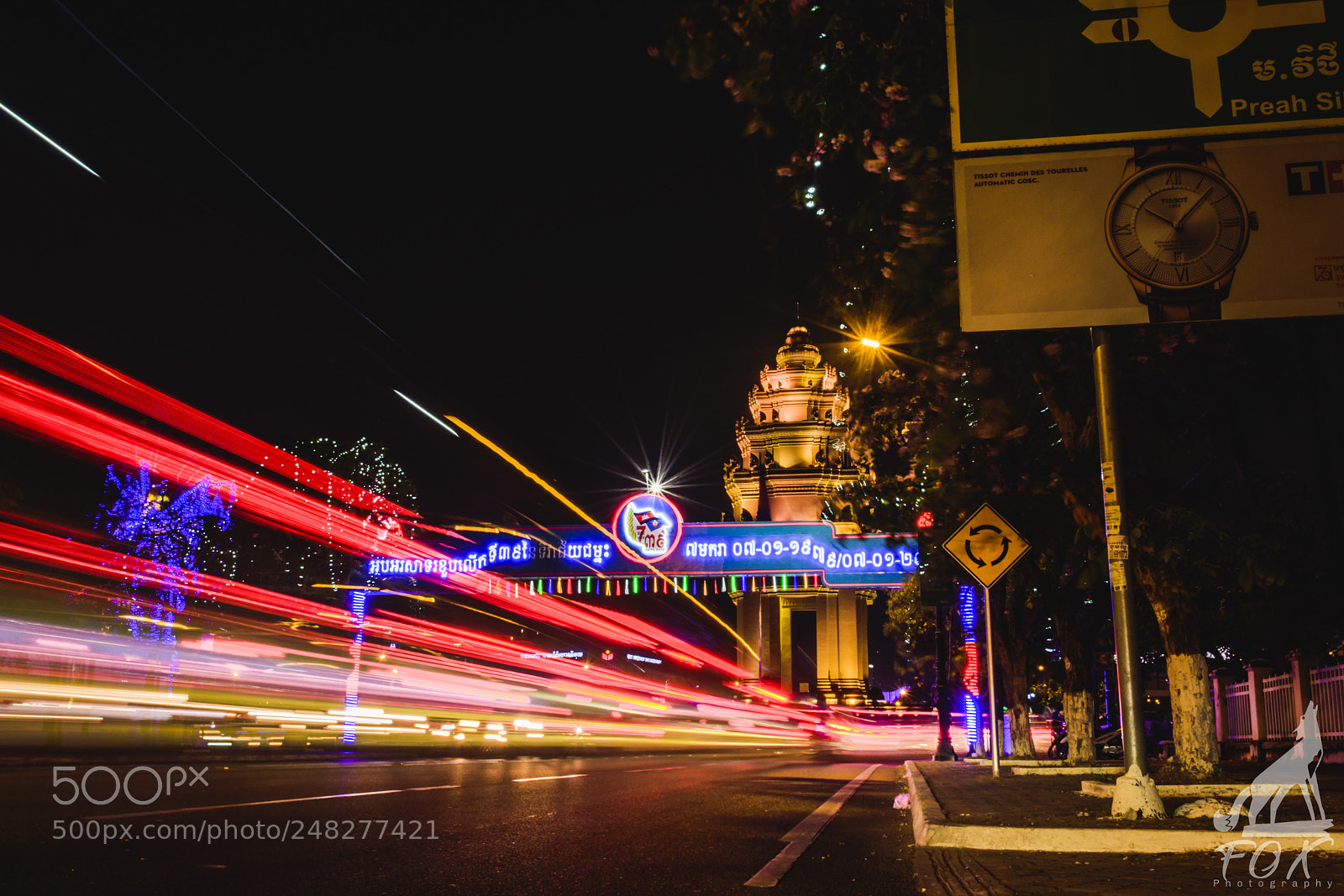 Nikon D5500 sample photo. Traffic in the city photography