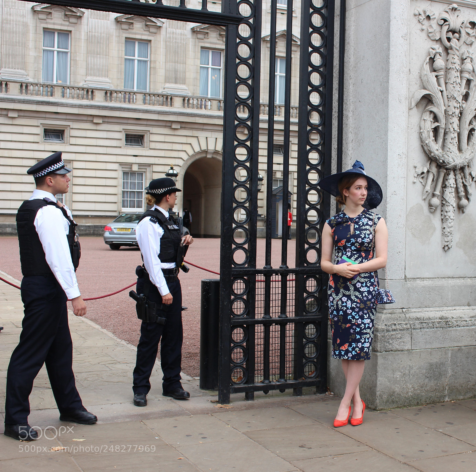 Canon EOS 700D (EOS Rebel T5i / EOS Kiss X7i) sample photo. Buckingham palace photography