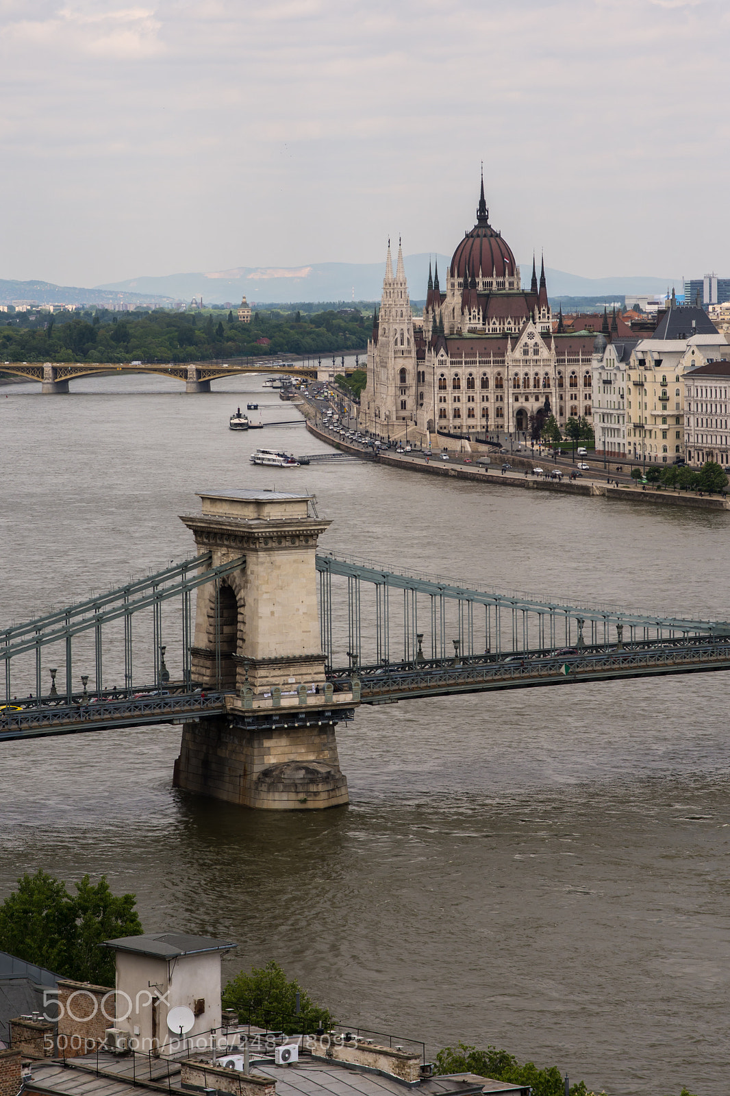 Nikon D7200 sample photo. Bridge lined up photography
