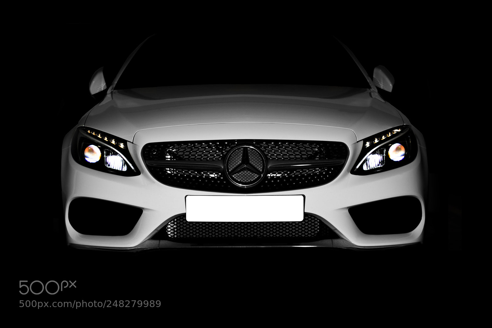 Canon EOS 750D (EOS Rebel T6i / EOS Kiss X8i) sample photo. Mercedes photography