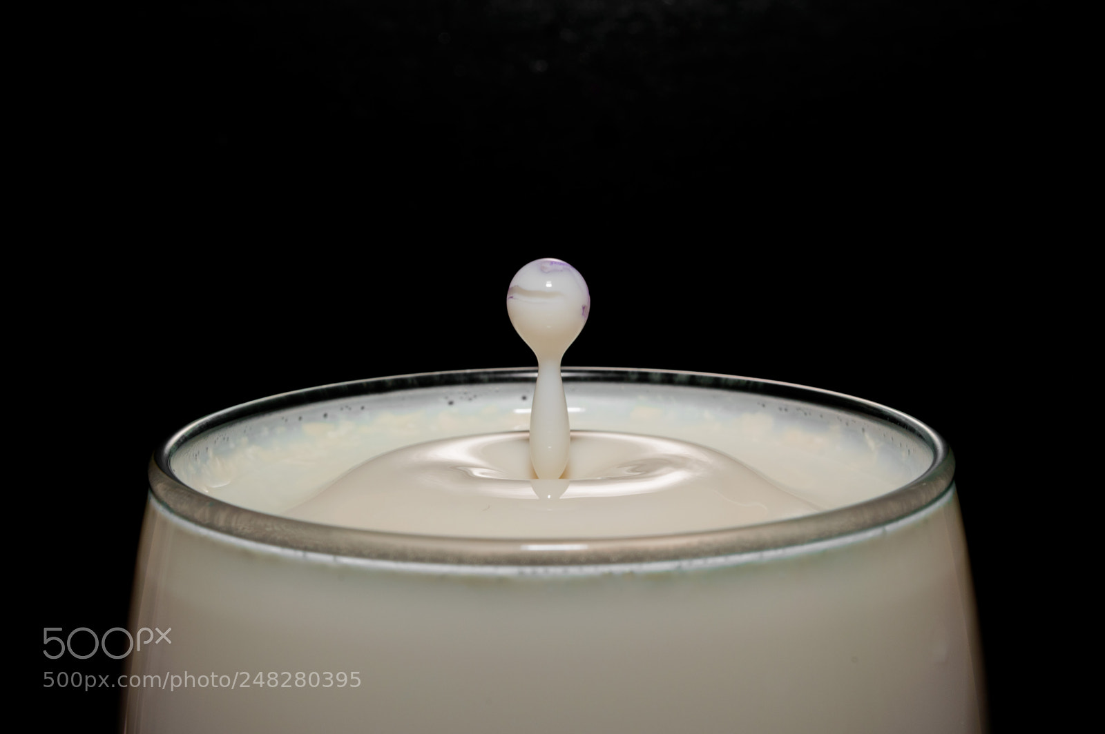 Nikon D3200 sample photo. Drop photography