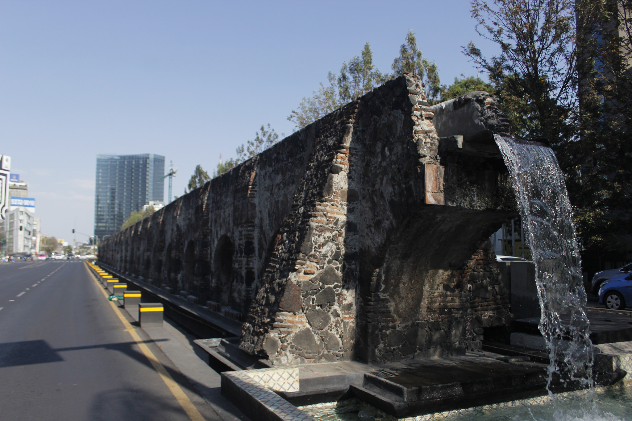 Canon EF-S 18-55mm F3.5-5.6 II sample photo. Acueducto de chapultepec photography