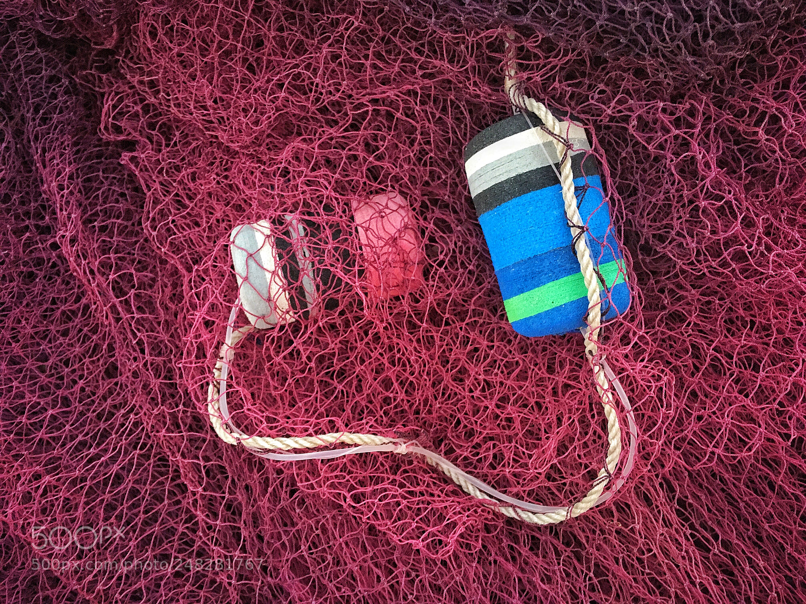 Apple iPhone SE sample photo. Connections photography