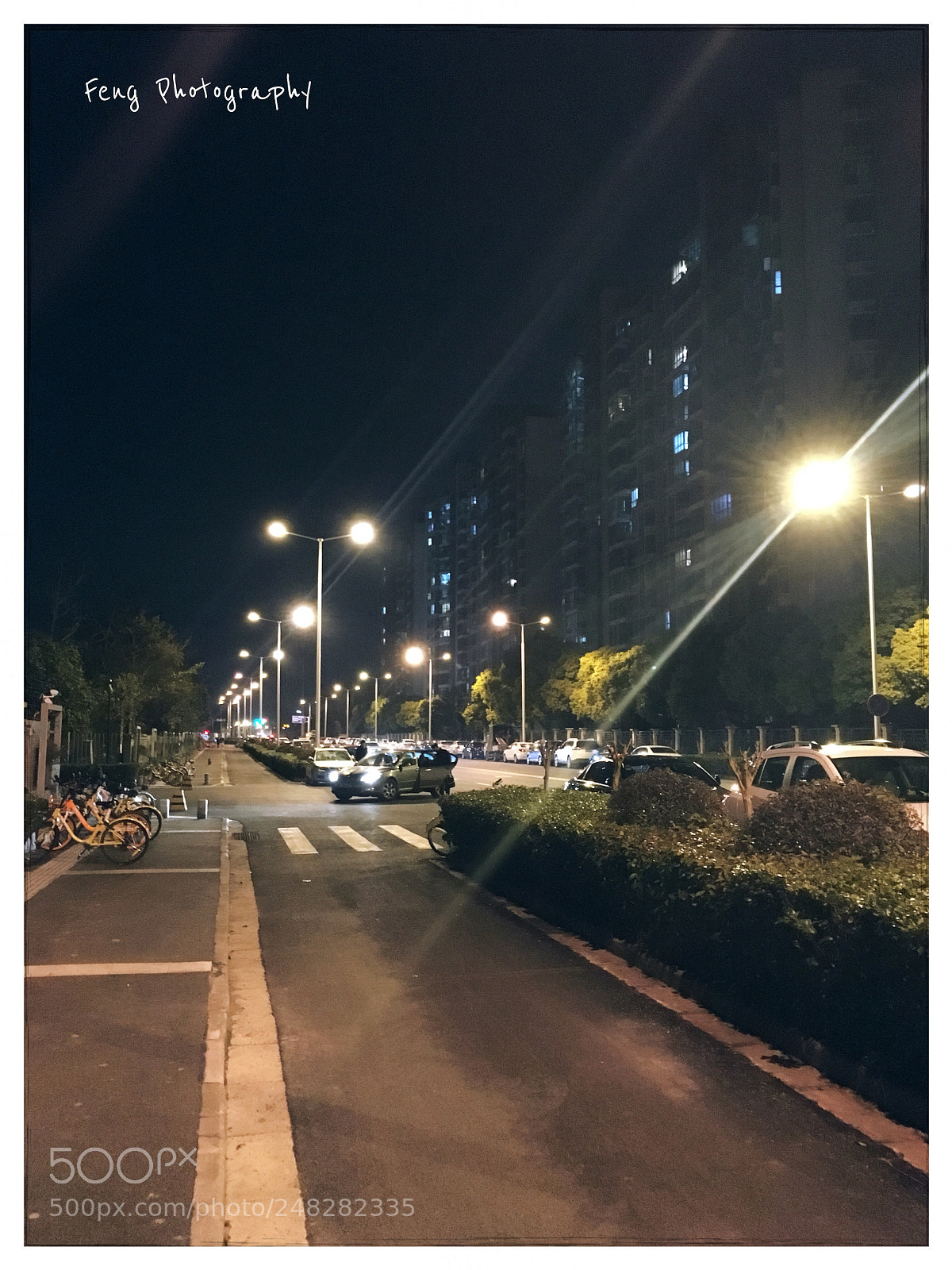 Apple iPhone SE sample photo. 街灯 photography
