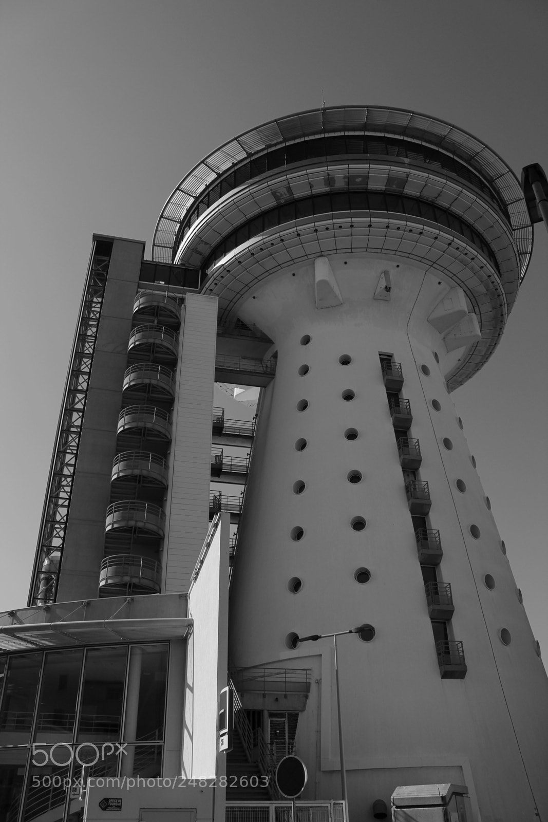 Canon EF-S 18-55mm F3.5-5.6 III sample photo. The tower photography