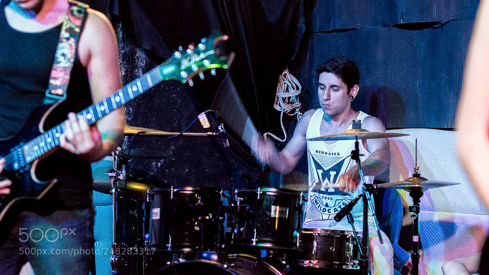 Nikon D3200 sample photo. Bar alive photography