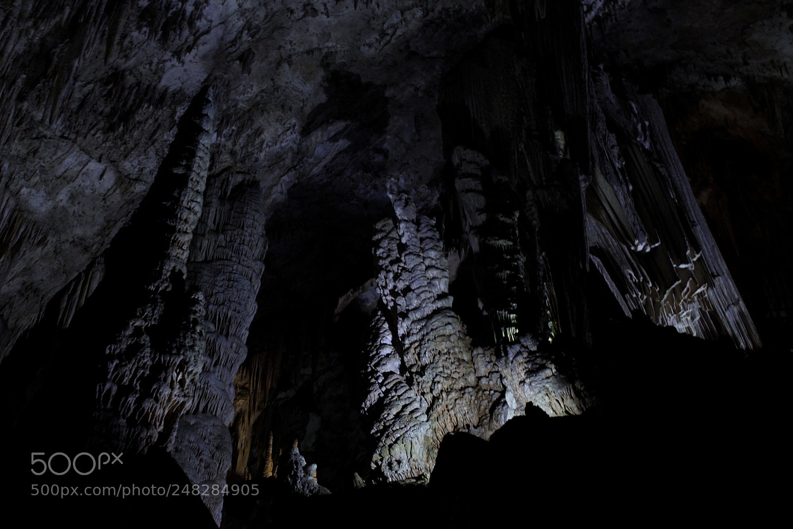 Canon EOS 1300D (EOS Rebel T6 / EOS Kiss X80) sample photo. Cave - 1 photography