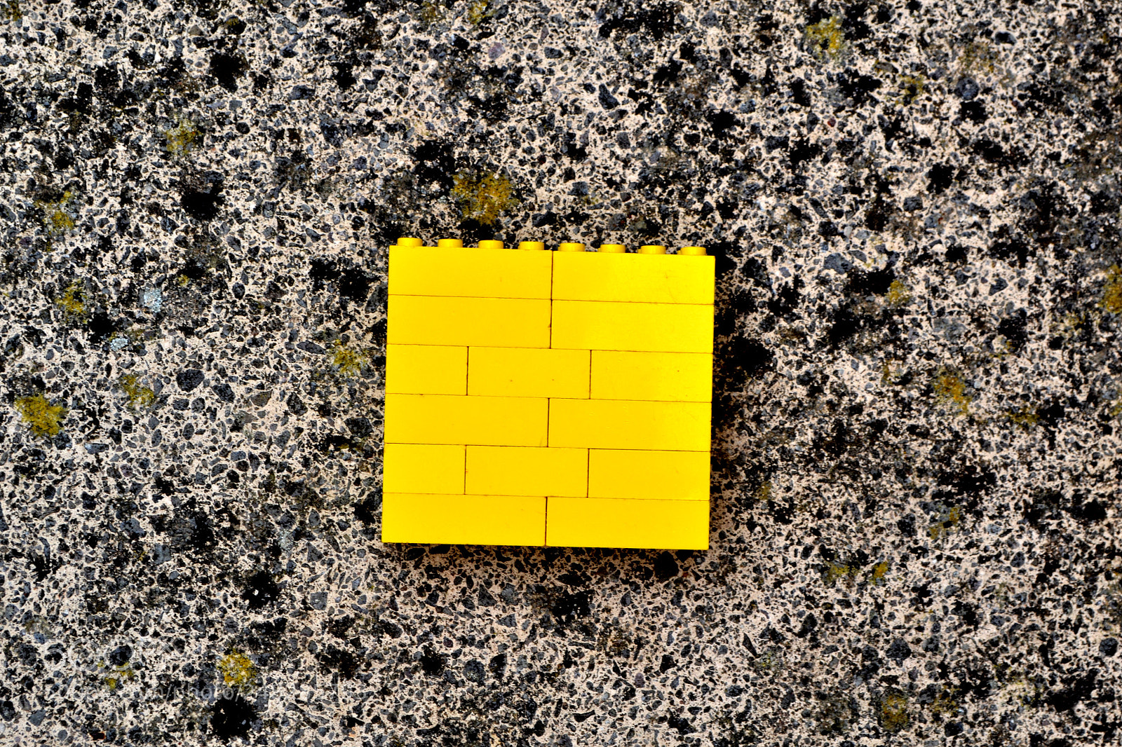 Nikon D3100 sample photo. Minimalism & chaos photography