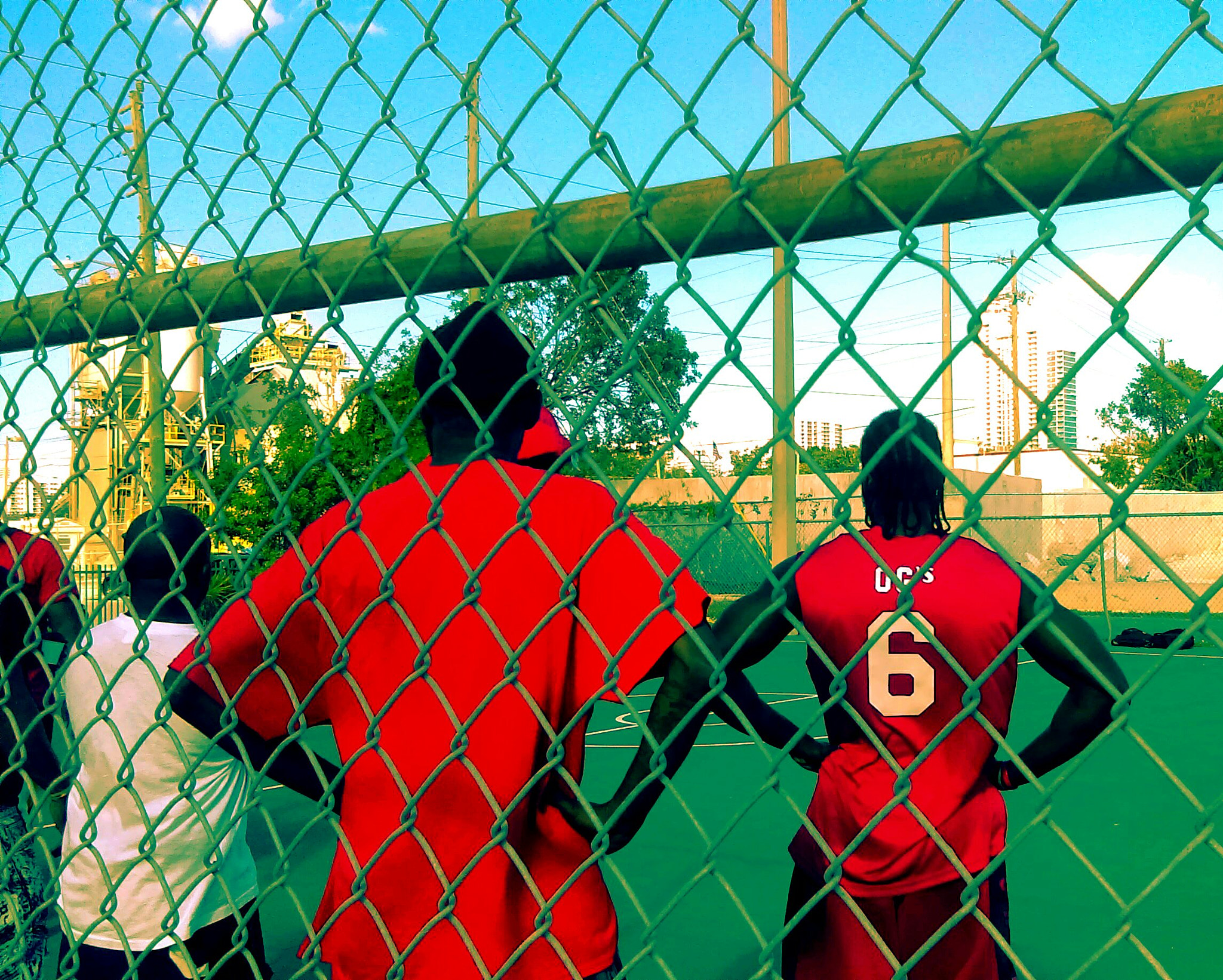HTC DESRIE D530 sample photo. The red team (jersey's) photography
