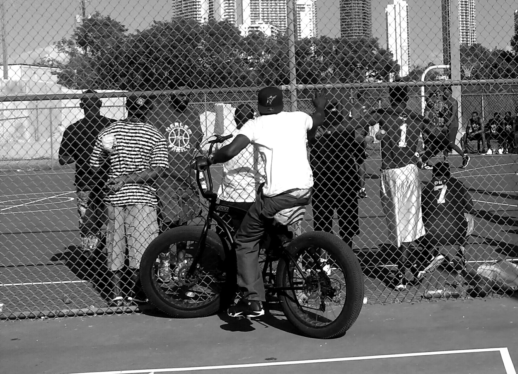 HTC DESRIE D530 sample photo. Bike master (homies). photography