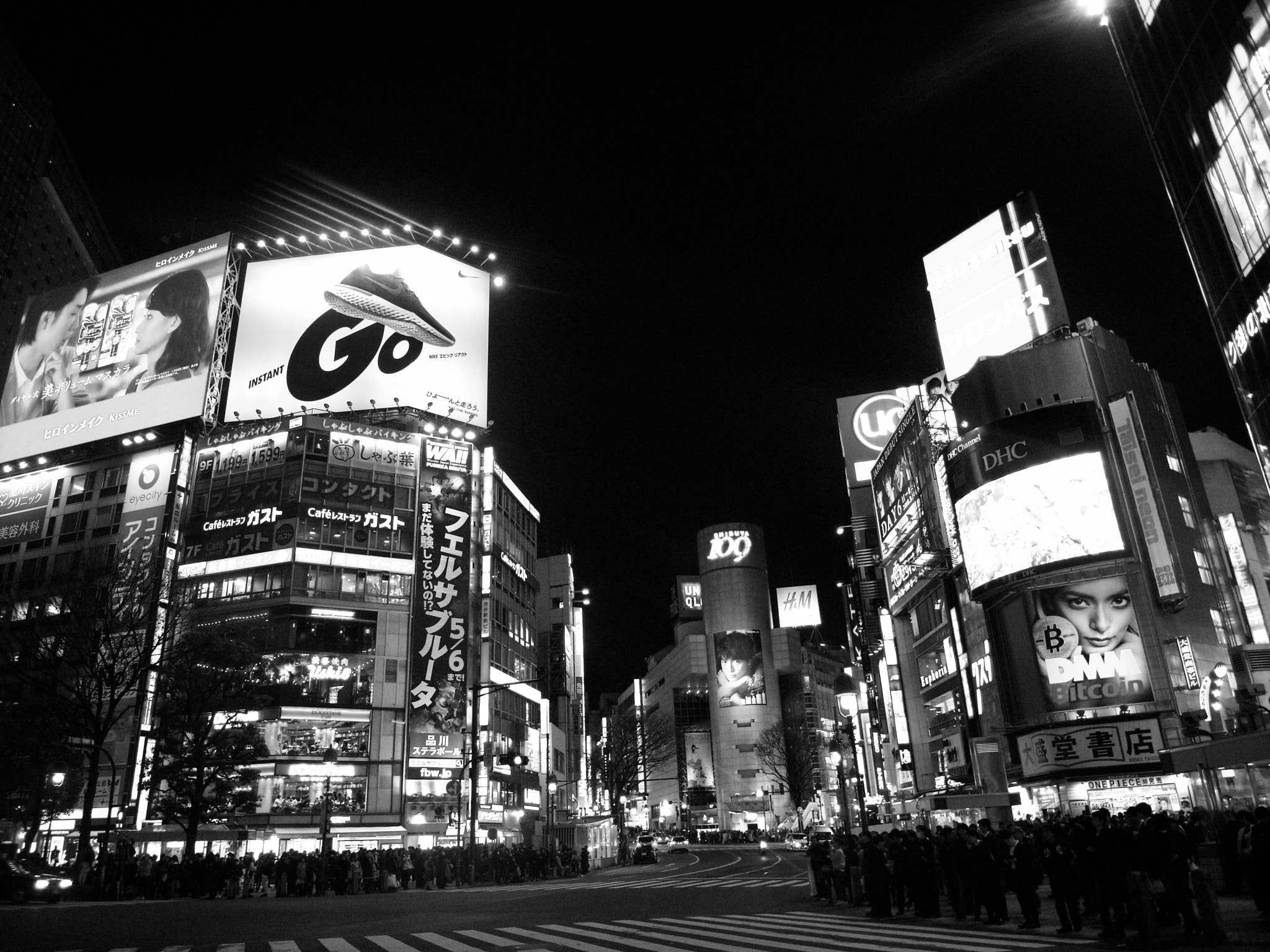 Ricoh Caplio GX100 sample photo. Shibuya tokyo photography